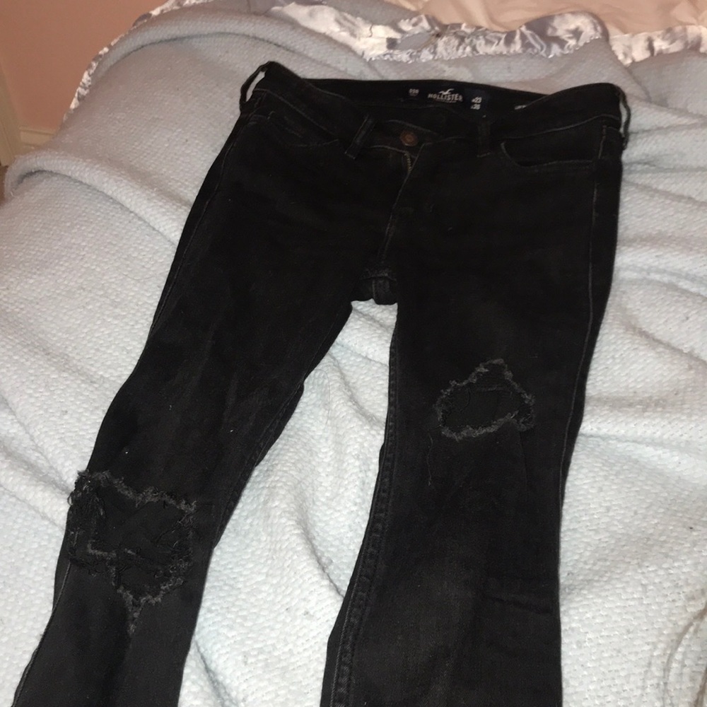 HOLLISTER Low Rise Super Skinny Cropped Jeans
